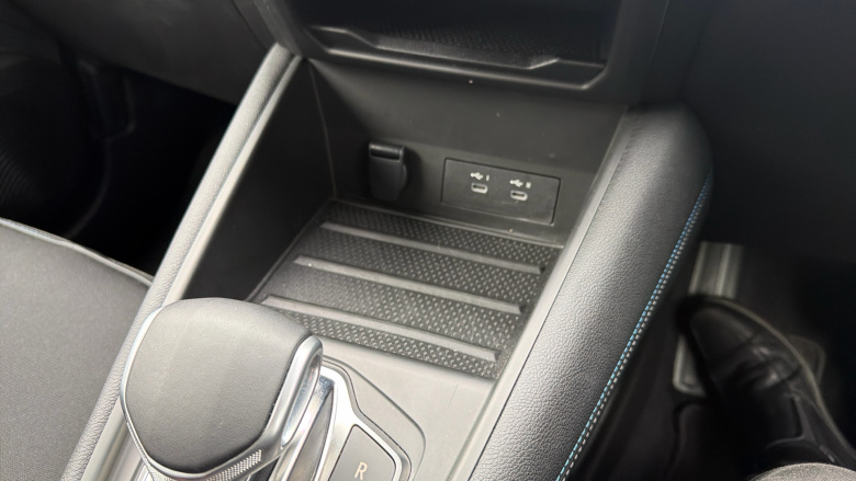 Renault Symbioz 1.6 E-Tech FHEV 145 Techno Esprit Alpine 5dr Auto Hybrid Estate